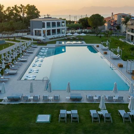 Acharavi Beach Hotel Exterior foto
