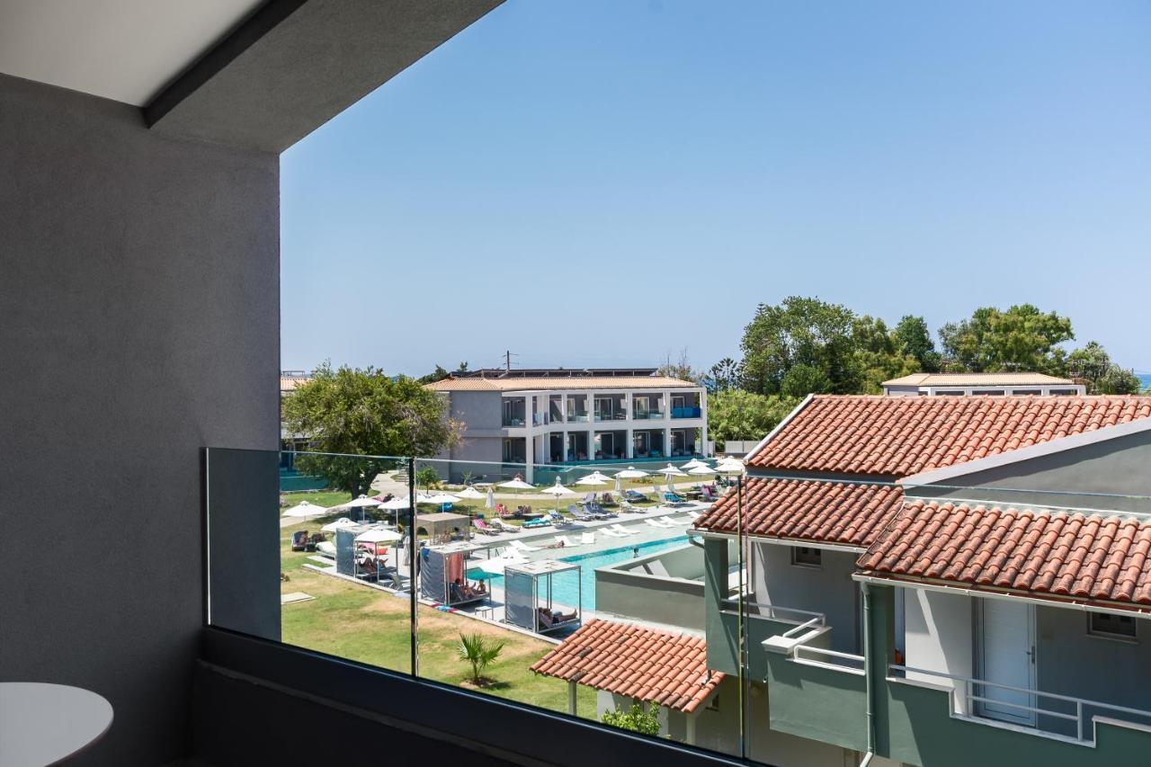 Acharavi Beach Hotel Exterior foto